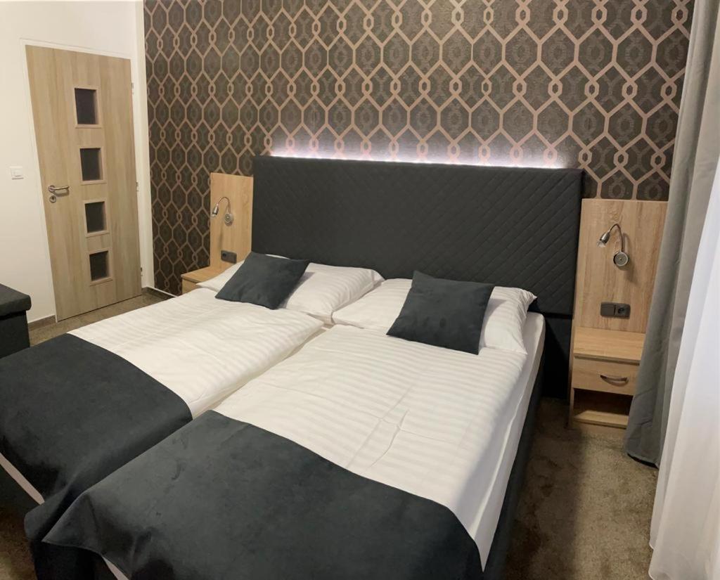 Penzion Ema B&B Prostejov Bagian luar foto