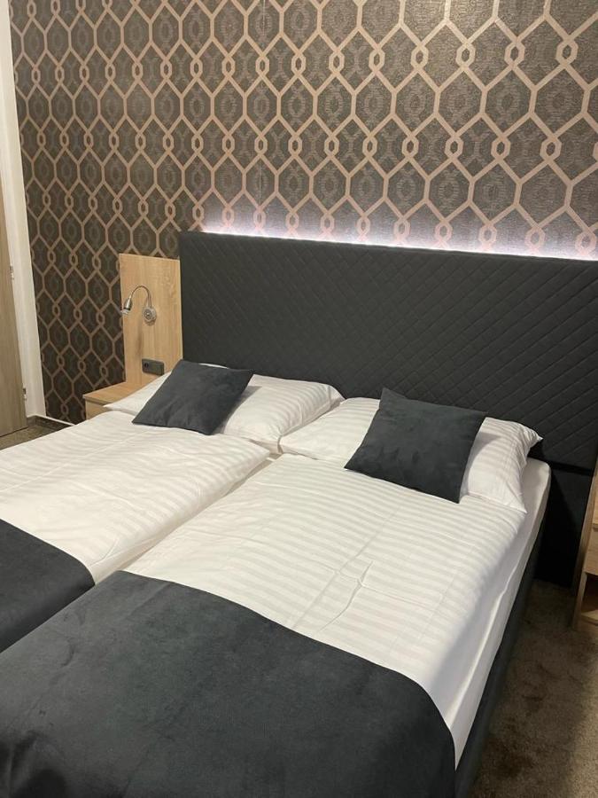 Penzion Ema B&B Prostejov Bagian luar foto