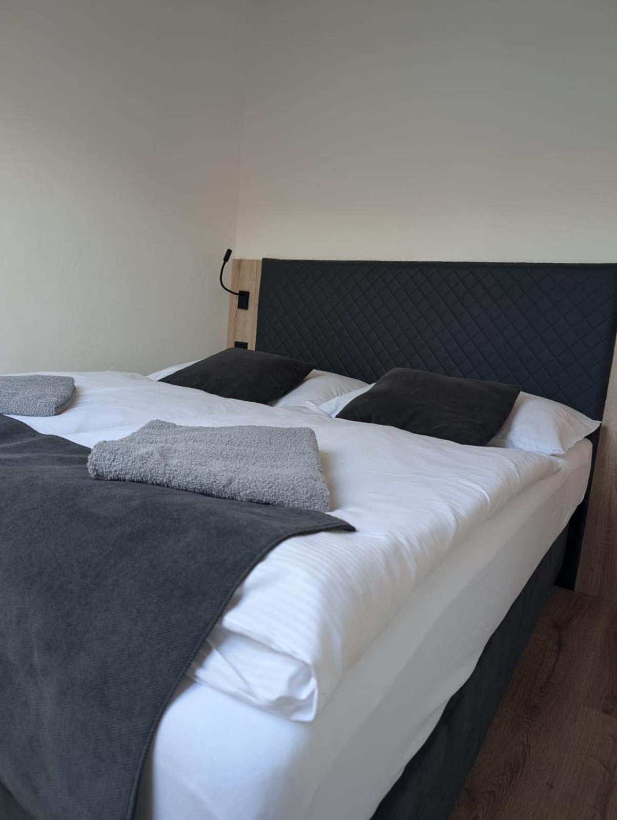 Penzion Ema B&B Prostejov Bagian luar foto
